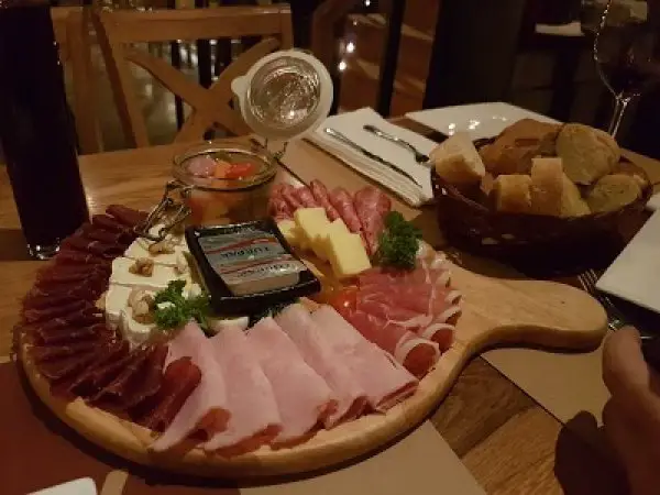 Brix Wine Bar & Kitchen 9