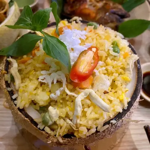 Den Long Home Cooked Vietnamese Restaurant 3
