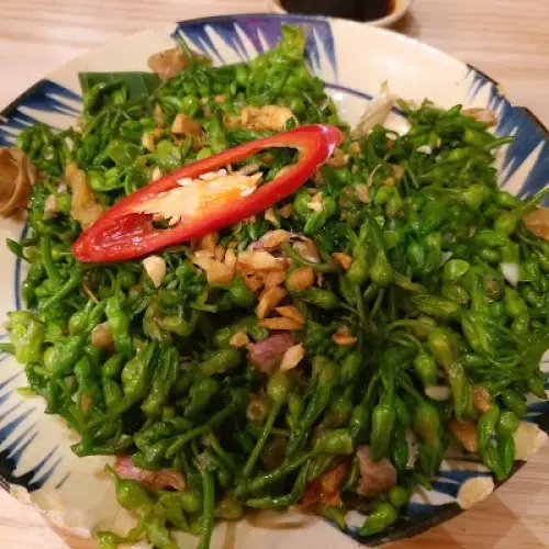 Den Long Home Cooked Vietnamese Restaurant 2