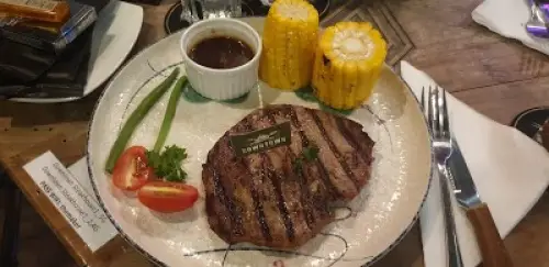 Downtown Steakhouse 8