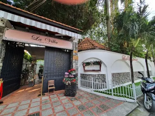 La Villa French Restaurant by Thierry Mounon 7
