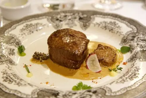 La Villa French Restaurant by Thierry Mounon 3