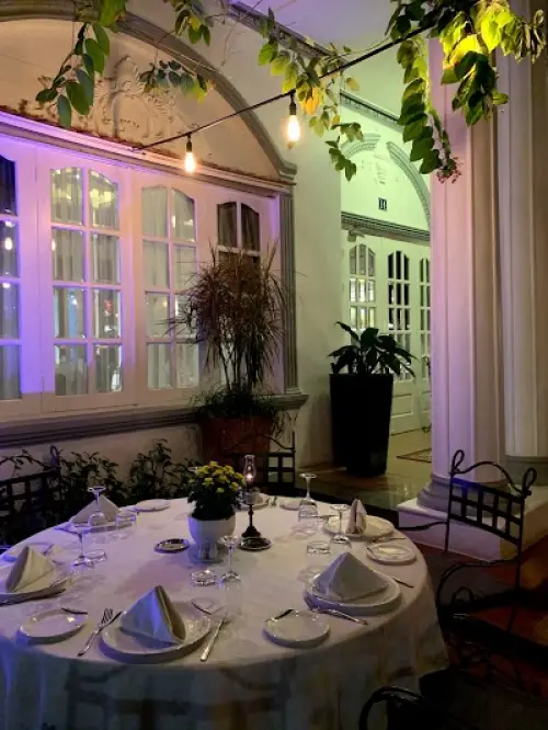 La Villa French Restaurant by Thierry Mounon 2