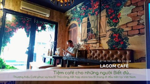 Lagom Cafe - Belgian Beer & Coffee Lounge 10
