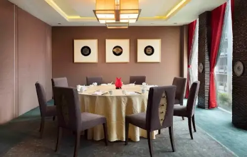 Li Bai Restaurant 10