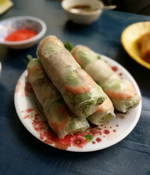 The Lunch Lady (Nguyen Thi Thanh) 2