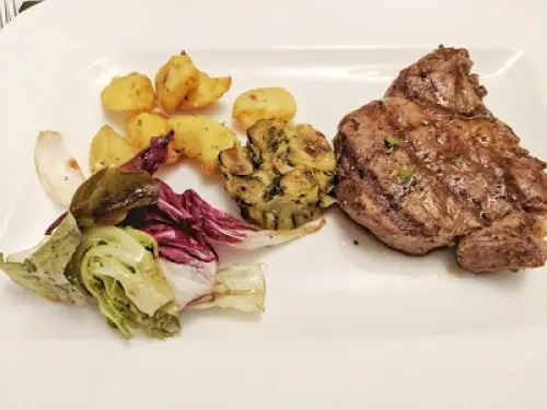 Trois Gourmands 4