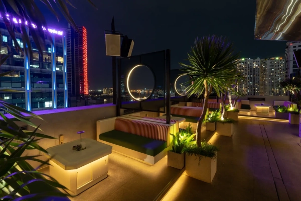 zion-sky-lounge-dining-ho-chi-minh-city-by-lily-6a575d217952a.webp
